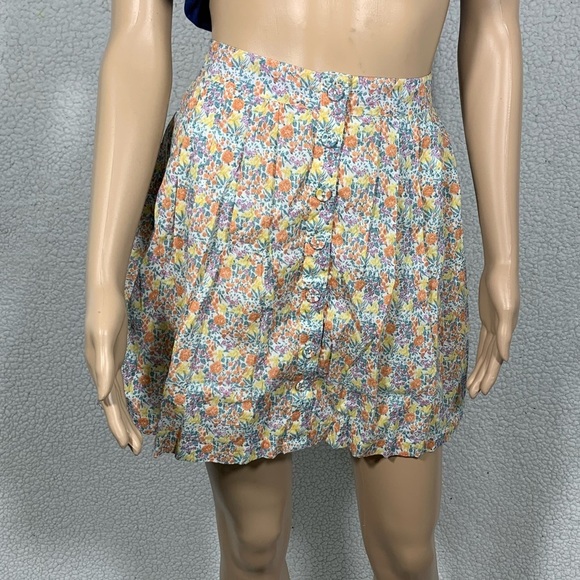 NWT Free People Cotton Button Up Floral Pleated Mini Skirt Women's size 12 - Picture 1 of 8